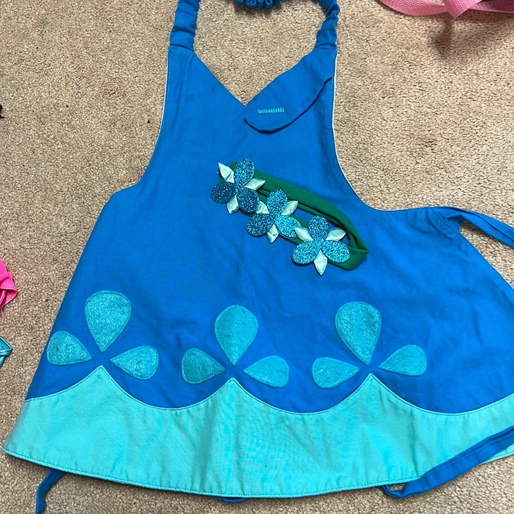 Poppy costume